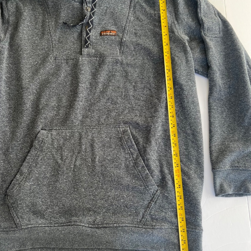 Patagonia Grey Hoodie Pullover Men’s size XXL - Picture 4 of 7
